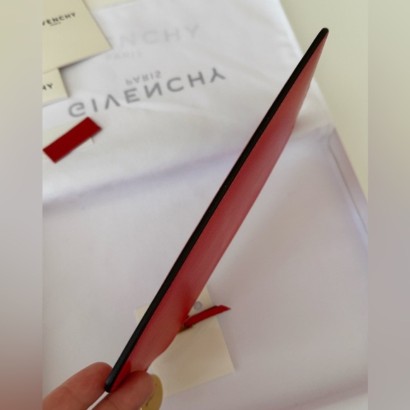 NWT Givenchy GV3 Bicolor Wristlet - Picture 9 of 15